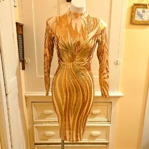 NWT Elegant Gold Sequin Dress SZ XS 🎁